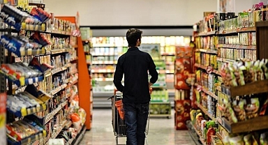 Market Zincirlerine Pazar Günü Kapanış Kararı