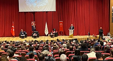 “TBMM’de Öcalan Komisyonu Ne Yapıyor?” Paneli Düzenlendi