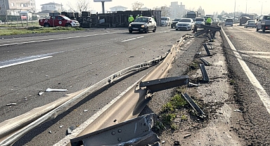 Tır ile Panelvanın Çarpıştığı Kazada 5 Kişi Yaralandı