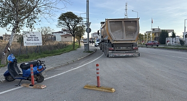 Tırla çarpışan motosikletin sürücüsü yaralandı
