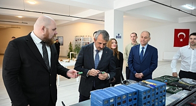 Vali Sezer’den Teknopark’ta Yerli Girişime Ziyaret