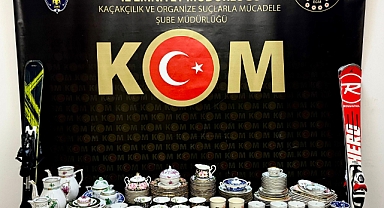 128 parça porselen ele geçirildi