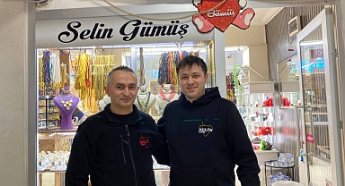 30 Yıllık Ustalık: Selin Gümüş’te Takıya Hayat Veriliyor
