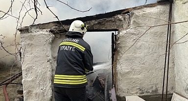 Depoda çıkan yangın söndürüldü