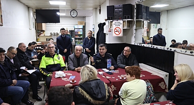 Emniyet Müdürü Ayhan, vatandaşlarla bir araya geldi