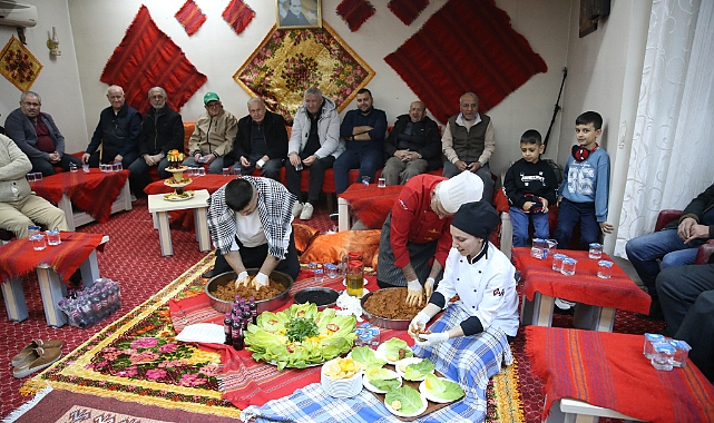 Huzurevi Sakinlerine Sıra Gecesi