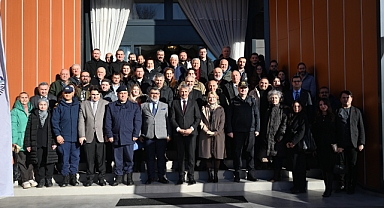 Sezer, Basın, Toplumun Gören Gözü ve Duyan Kulağıdır