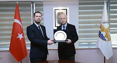 TRAKYA ÜNİVERSİTESİNE 2 ÖDÜL