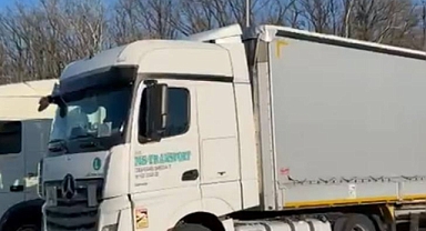 Yol bitti, bekleyiş başladı: Schengen duvarında 75 saat