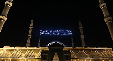 33 Yıl Sonra Aynı Ayda