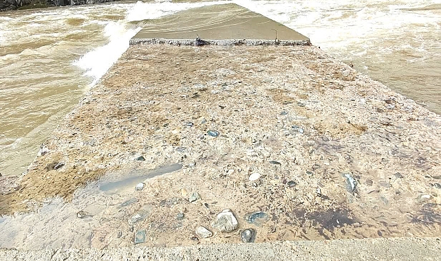 6 Köyün Ulaşımı Kesildi