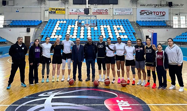 Ak Basketbolcuların İdmanında