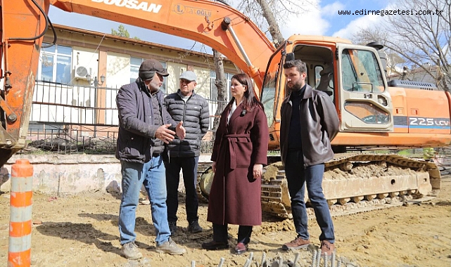 Çöken İstinat Duvarı Onarılıyor