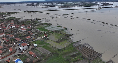 Debiler Zirvede, Risk Sürüyor