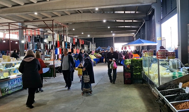 Güneş Pazara Doğdu