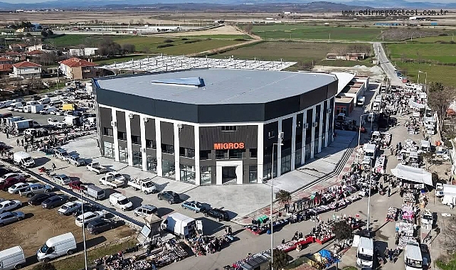 İpsala AVM Hizmete Açıldı