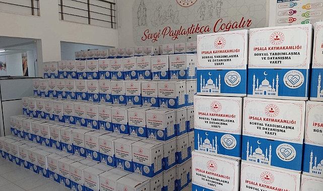 Kaymakamlıktan 1200 Gıda Kolisi Desteği