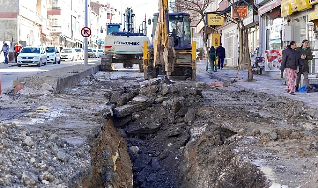 Kıyık Caddesi’nde Altyapı Mesaisi