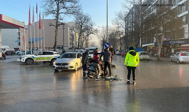  Motosiklet sürücüsü yaralandı