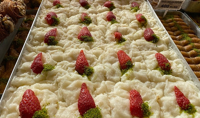 Ramazan’ın Vazgeçilmezi Güllaç, 500 TL’den Satışta