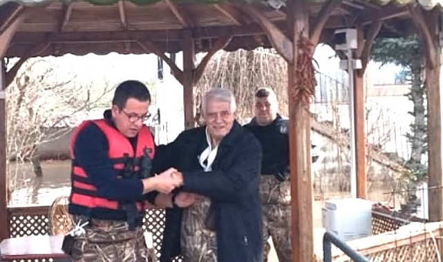 Sedefçi’den Belediye Yönetimine Övgü