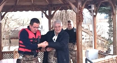 Sedefçi’den Belediye Yönetimine Övgü