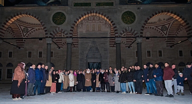 Selimiye’de İlk Teravih Coşkusu