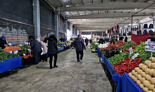 VATANDAŞ PAZARA DEĞİL MARKETE YÖNELDİ