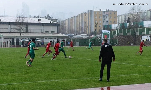 Yağmur Altında 1 Puan 