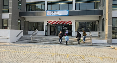 100. Yıl İlkokulu Açıldı
