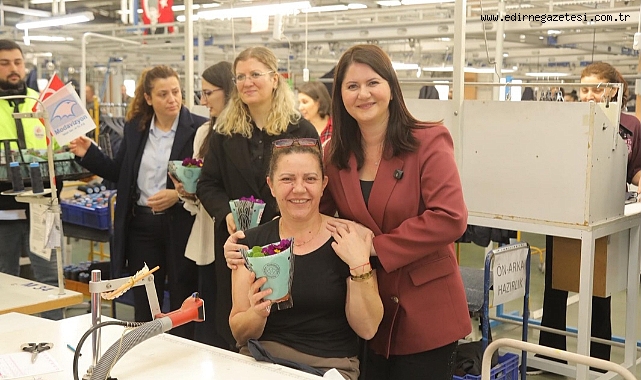 Başkan Gencan Kadın Emekçilerle Buluştu