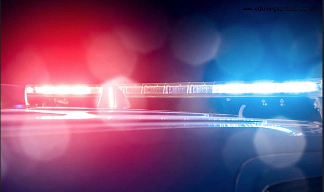 Düğünde çıkan bıçaklı kavgada 3 kişi yaralandı