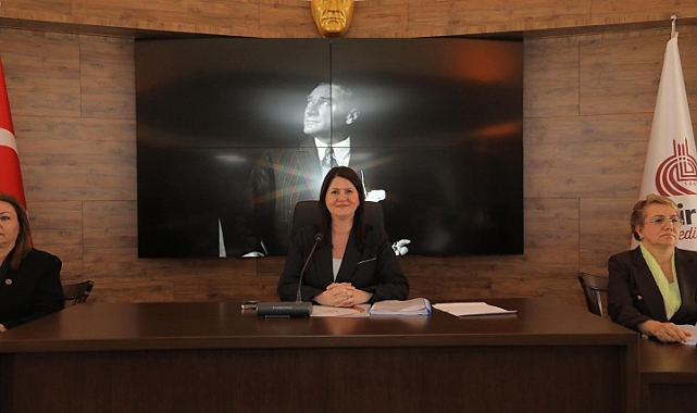 Emekli Bayram İkramiyesine Yoğun Başvuru