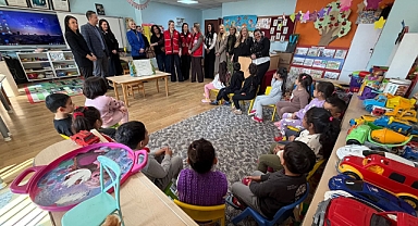 Kızılay’dan Cumhuriyet İlkokulu Öğrencilerine Anlamlı Sürpriz