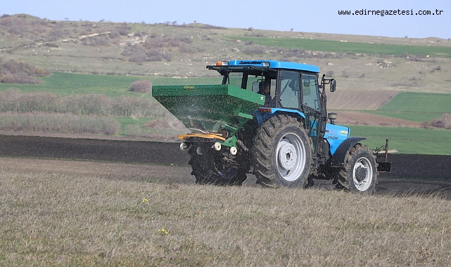 Merada Verim Artışı İçin 6 Ton Gübre Uygulandı