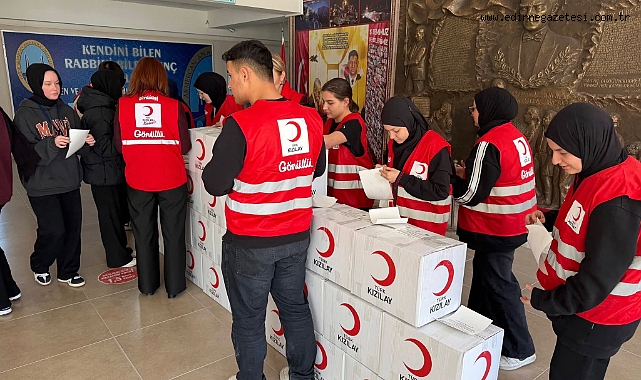 Öğrencilerden Dayanışma Dolu Ramazan Kolileri