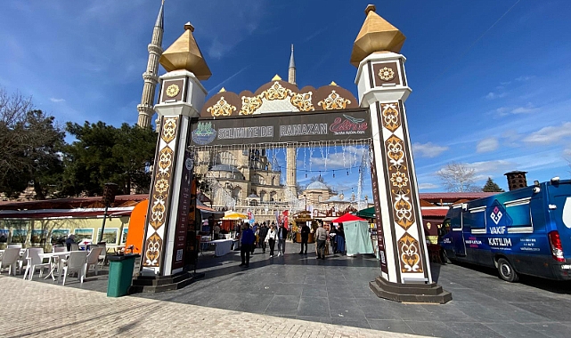 Ramazan Sokağı Esnafa Nefes Oldu