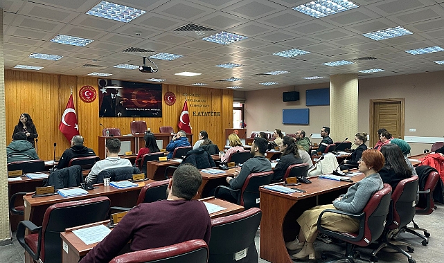 Saraçhane Köprüsü'nün ışıklandırılması için proje tanıtıldı