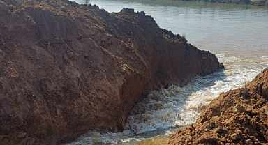 Taşkın Suyu Tahliye Edildi