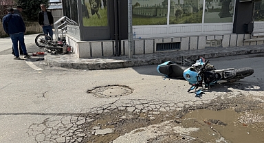 Trafik kazasının ardından çıkan bıçaklı kavgada 1 kişi yaralandı