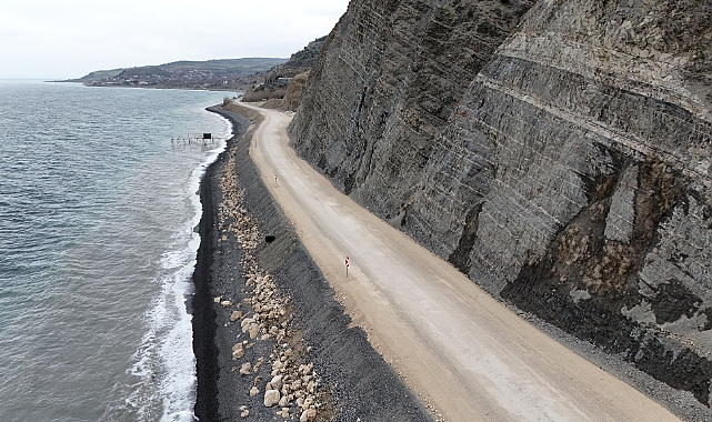 Uçmakdere yolu yeniden ulaşıma açıldı
