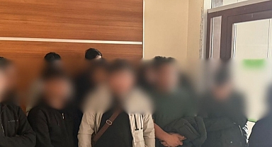 16 düzensiz göçmen yakalandı
