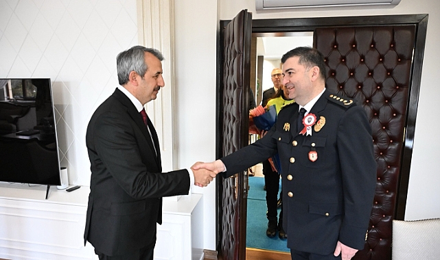 Ayhan’dan Sezer’e Ziyaret