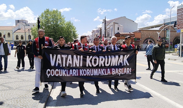 CHP’den Sessiz Yürüyüş 