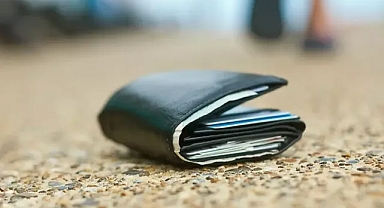 Cüzdan sahibine ulaştırıldı