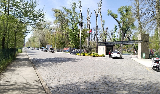 Duraklar Ters Yönde Kaldı, Vatandaşlar Zorlanıyor