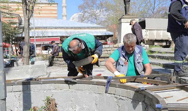 İlhan Koman Parkı’nda Yenileme Çalışmaları Sürüyor