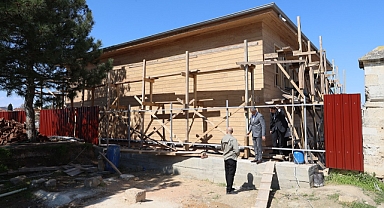 Muradiye Mevlevihanesi Balkanlar'a da hizmet edecek