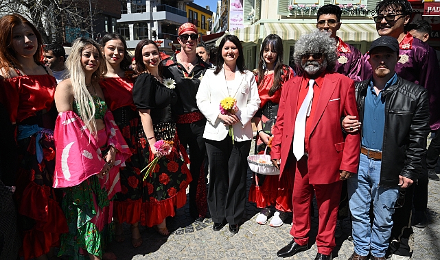 Saraçlar’da 9/8’lik Coşku