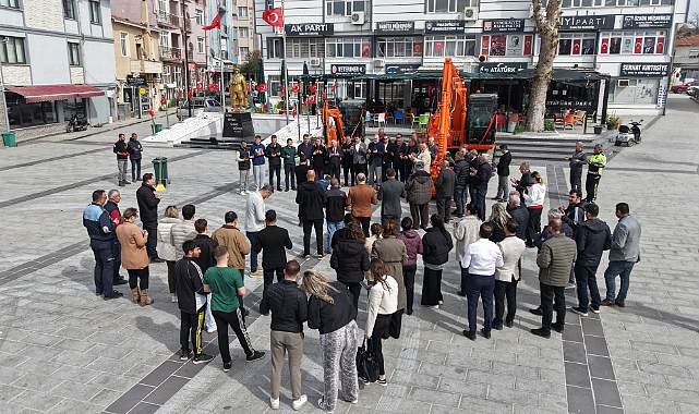 Yeni Ekskavatörler İçin Kurban Kesildi